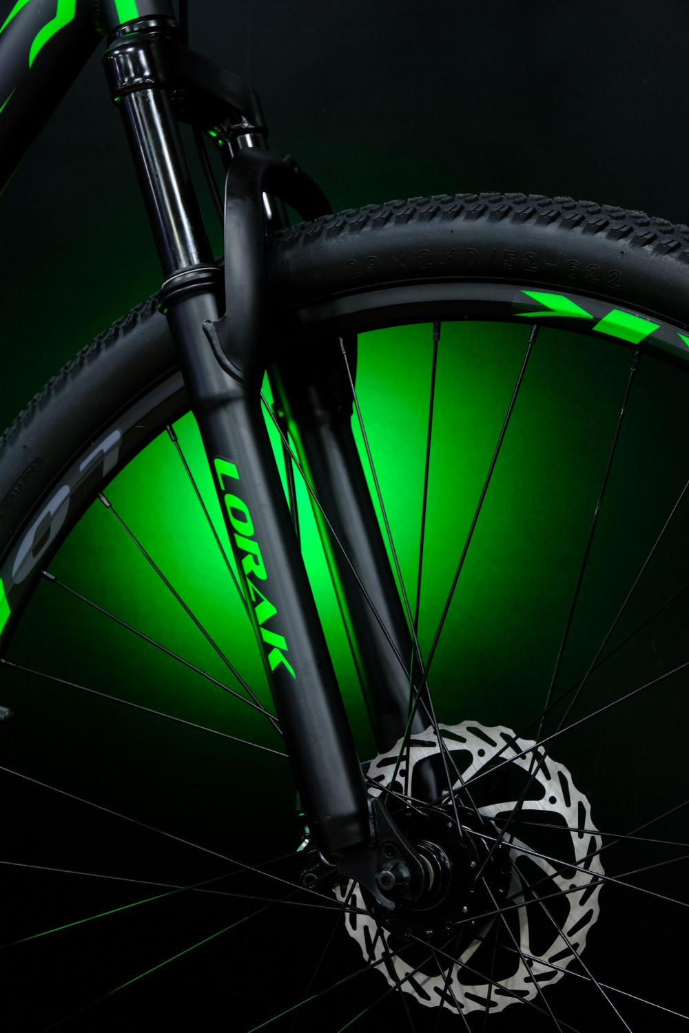 Lorak MAX 190 Матовый Чёрный/Зелёный 17р (на рост 155-173)